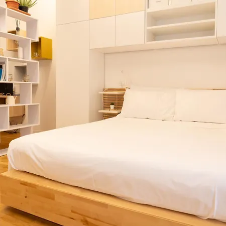Battisti Flat, Near Station Ferrara
