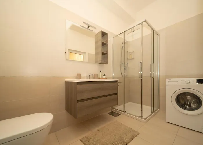 Apartament Battisti Flat, Near Station *